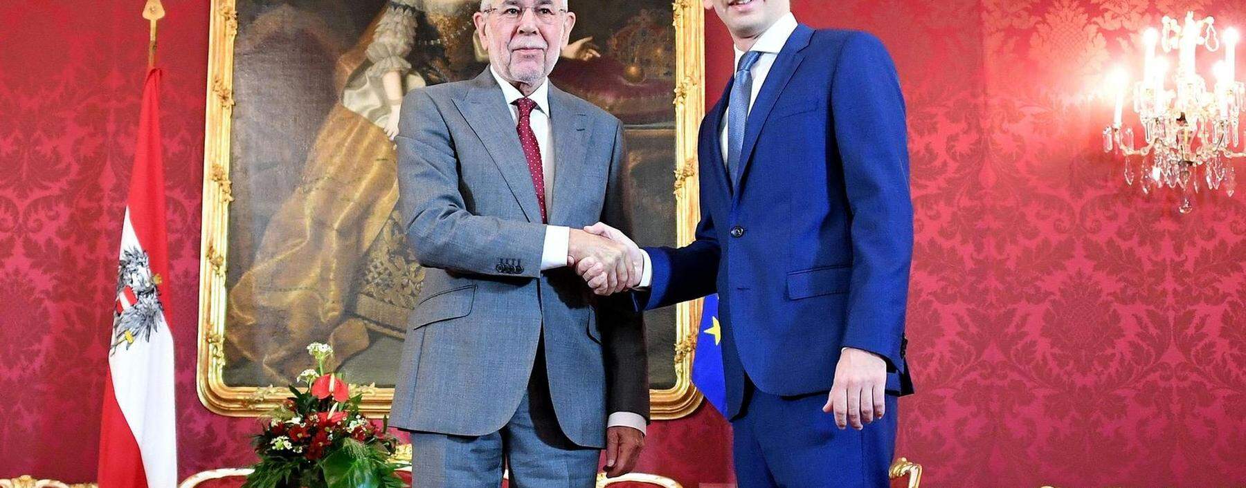 Sebastian Kurz wurde am Mittwoch als erster Parteichef von Bundespräsident Alexander Van der Bellen (l.) in der Hofburg empfangen. Die beiden werden sich in nächster Zeit öfter sehen.