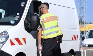 Der Mann war im Februar auf einer Schlepperfahrt von der Slowakei nach Italien von der Polizei geschnappt worden. (Symbolbild)