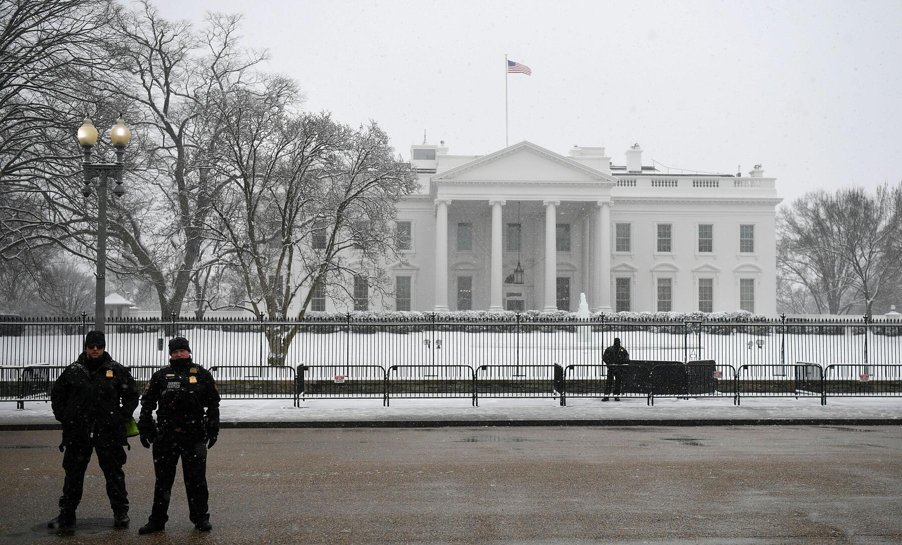 US court rules halt on immigration applications unlawful