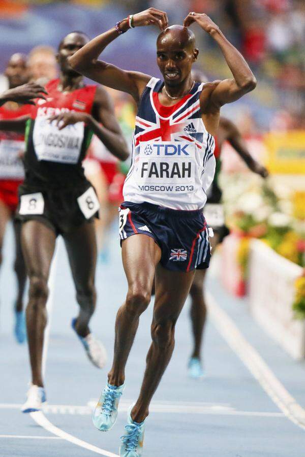 Nach seinen souveränen Triumph über 10.000 Meter hat der Brite Mo Farah im Finale über die fünf Kilometer umso härter gegen die Konkurrenz zu kämpfen. Letztlich kann der Brite alle Angriffe abwehren und sich in 13:26,98 Minuten gegen den Äthiopier Hagos Gebrhiwet durchsetzen. Der Äthiopier seinerseits kann den besten Kenianer Kiplangat Koech gerade noch abfangen. Farah gelingt nach Olympia wiederum das seltene Kunststück die beiden Langdistanzen für sich zu entscheiden.