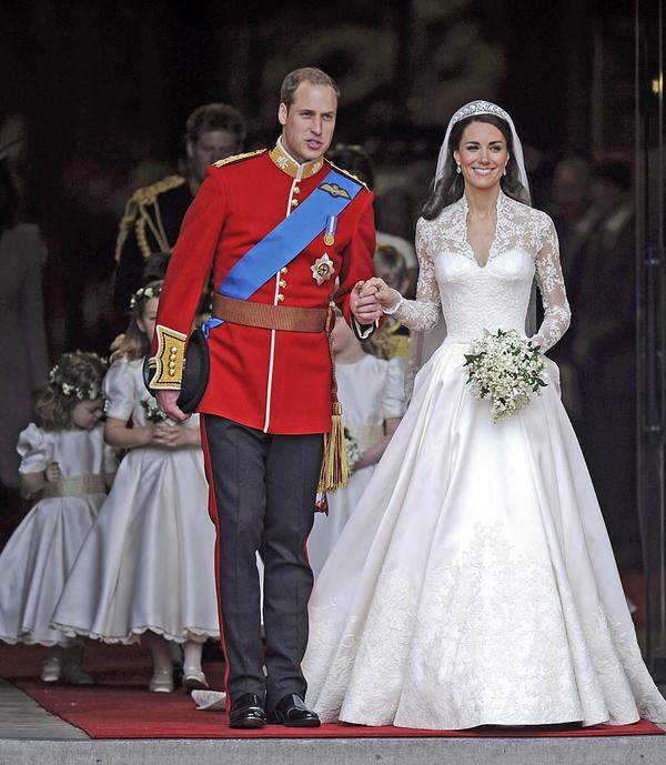 Der britische Prinz William und die Bürgerliche Kate Middleton aus dem Dorf Bucklebury haben einander am 29. April 2011 in der Westminster Abbey in London um die Mittagszeit das Ja-Wort gegeben.