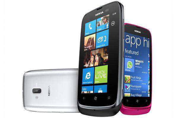 Neben der erwarteten Ankündigung des Flaggschiffs Lumia 900 wurde ein weiteres Windows Phone auf dem MWC vorgestellt. Das Lumia 610 richtet sich an Smartphone-Einsteiger und soll im zweiten Quartal nach Österreich kommen. Als Preis visiert Nokia 189 Euro an.Zur Bericht über Nokias Pressekonferenz >>>