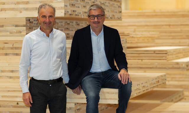 Hannes (l.) und Stefan Theurl leiten das operative Geschäft der Brüder Theurl GmbH aus Osttirol. Stefan ist für den Verkauf zuständig, Hannes für den Einkauf.