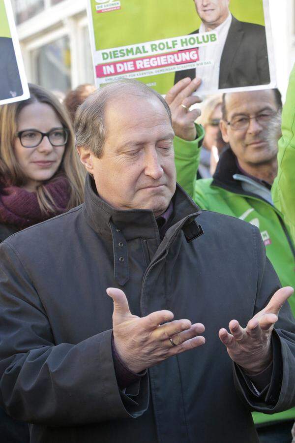 Der Spitzenkandidat der Kärntner Grünen, Rolf Holub, zeigte sich "sehr zufrieden". Vor allem Kärnten habe gewonnen.