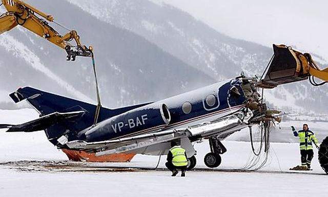 Die Überreste des Flugzeugs von Kahane
