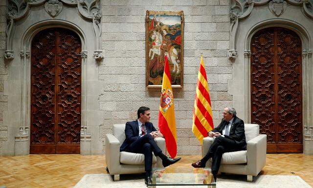 Spaniens Premier Sánchez (l.) und Kataloniens Regierungschef Torra.