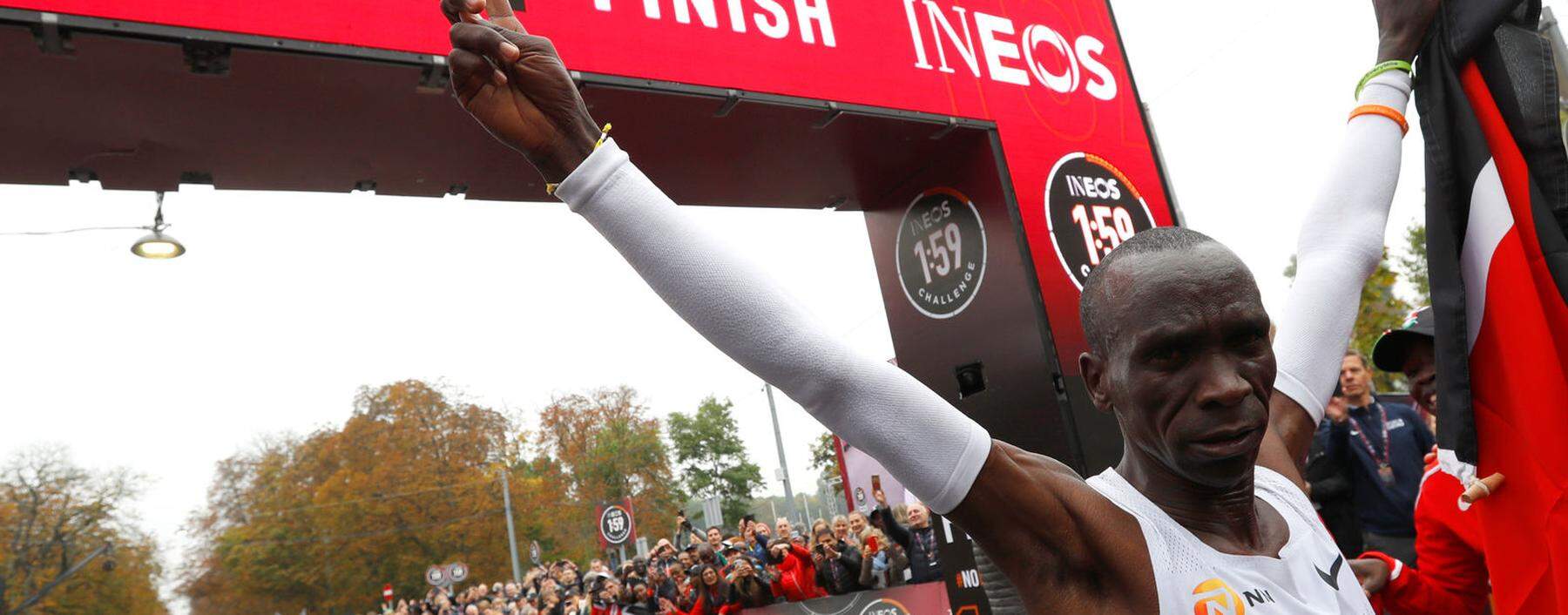 Eliud Kipchoge im Ziel