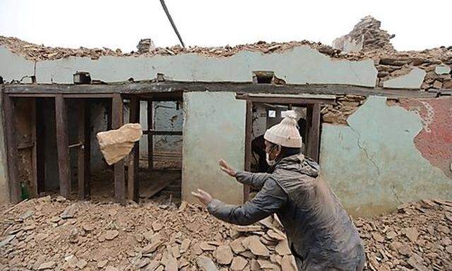 Der Wiederaufbau in Nepal geht auch ein jahr nach dem Erdbeben nur langsam voran
