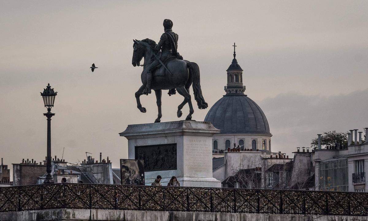 Die Region lle de France erreichte 90,27 Punkte. Die Metropole Paris liegt im Herzen dieser Region. Sie besteht aus 8 Departements mit etwa 12,3 Millionen Einwohnern und ist das wirtschaftliche, politische und kulturelle Zentrum Frankreichs. 