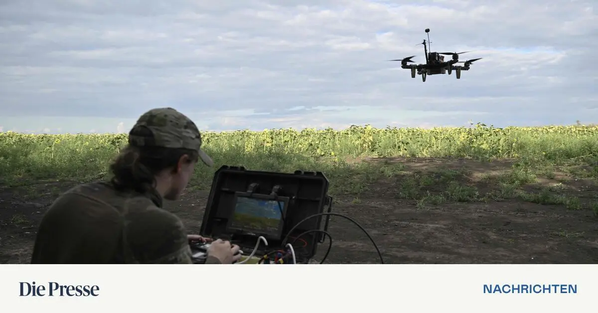 Jetzt-schickt-die-Ukraine-Drohnenschw-rme-nach-Russland-Russische-Luftabwehr-in-erheblicher-Krise-premium-