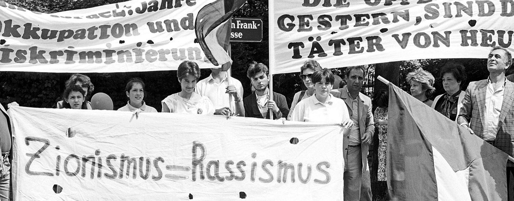 Antizionistische und propalästinensische Kundgebungen gab es seit 1968 auch auf den Straßen Wiens (hier 1988).