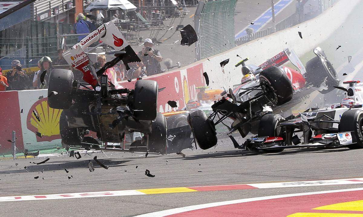 2012 in Spa knallen Lewis Hamilton und Fernando Alonso ineinander.