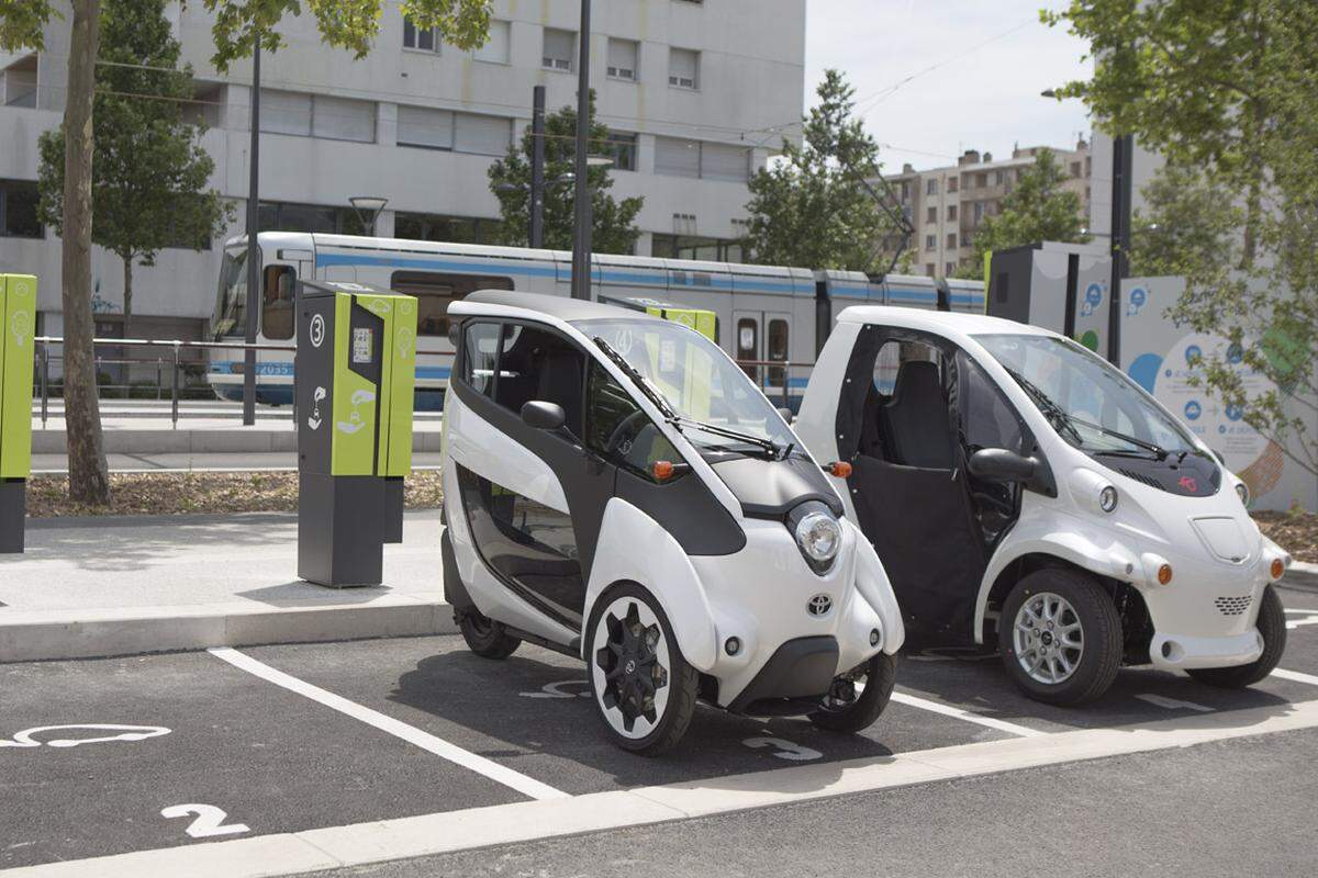 Der Carsharing-Service ist in mehrfacher Hinsicht innovativ: Er bietet eine neue Form der Mobilit&auml;t, die auf ultra-kompakten Elektrofahrzeugen basiert und das bestehende Netz &ouml;ffentlicher Verkehrsmittel in Grenoble erg&auml;nzt.