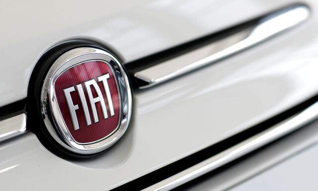 FILE PHOTO: The logo of Fiat carmaker is pictured at a dealership in Orvault near Nantes