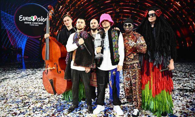 Die ukrainische Folklore-Rapformation Kalush Orchestra hat am Wochenende den 66. Eurovision Song Contest gewonnen.