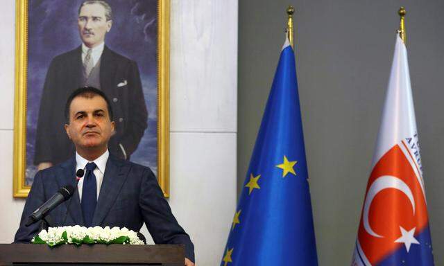 Der türkische Europaminister, Ömer ?elik, bezeichnet die Aussagen von Kanzler Kern als verstörend