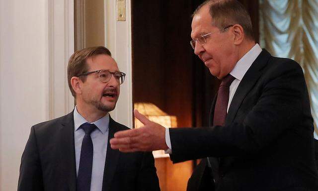 Sergej Lawrow (re.) und der neue OSZE-Generalsekretär Thomas Greminger in Moskau.