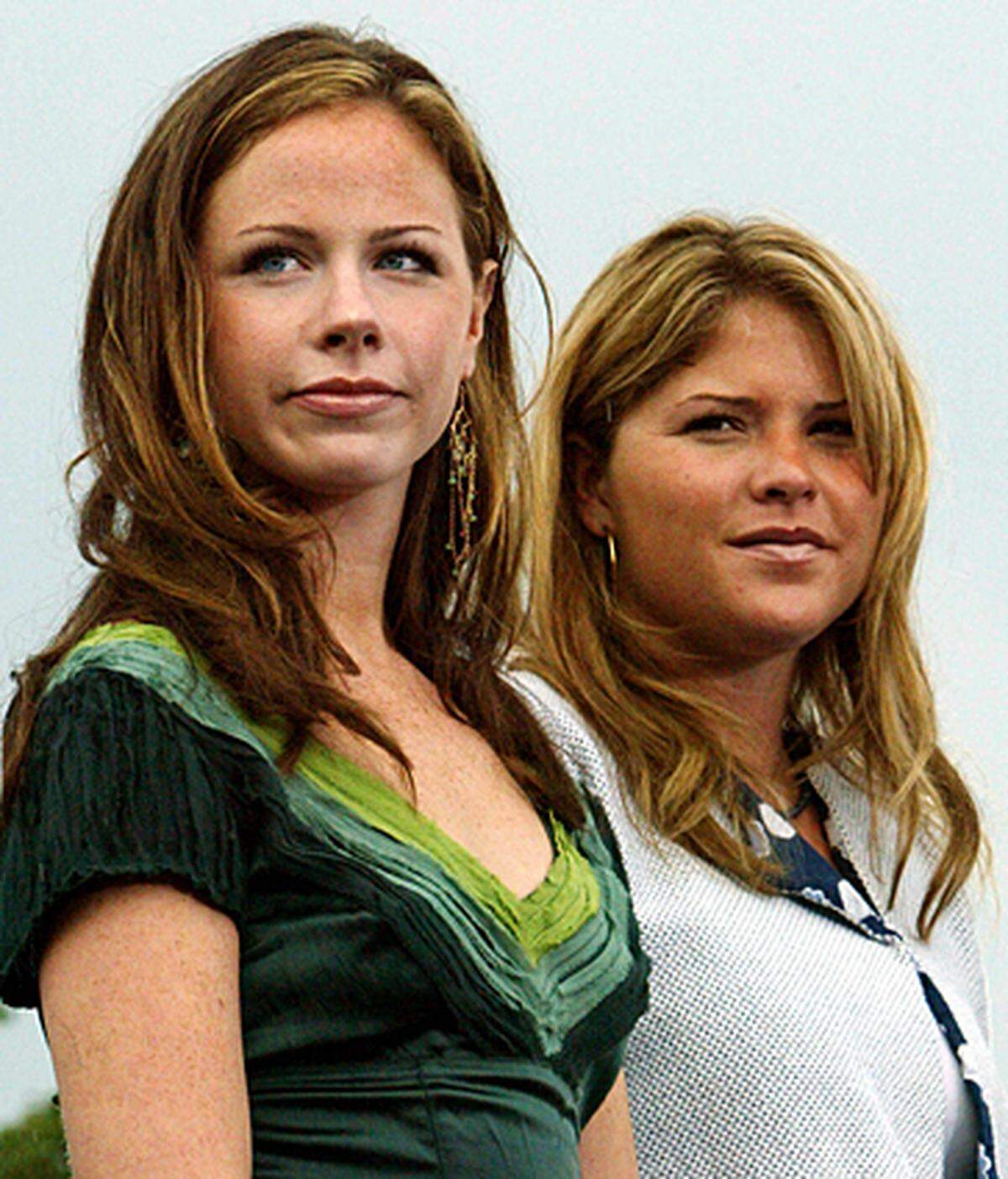 Diese beiden waren einst die "First Twins" in den USA. Jenna und Barbara Bush (links) wird man aber eher selten verwechseln, die beiden sind sich äußerlich nicht sehr ähnlich.