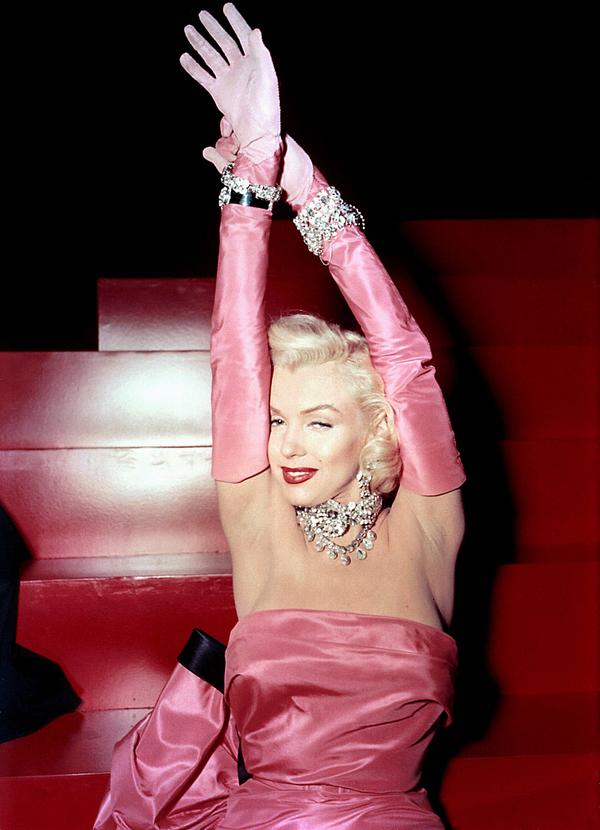 Marilyn Monroe trug ebenfalls oft Handschuh.