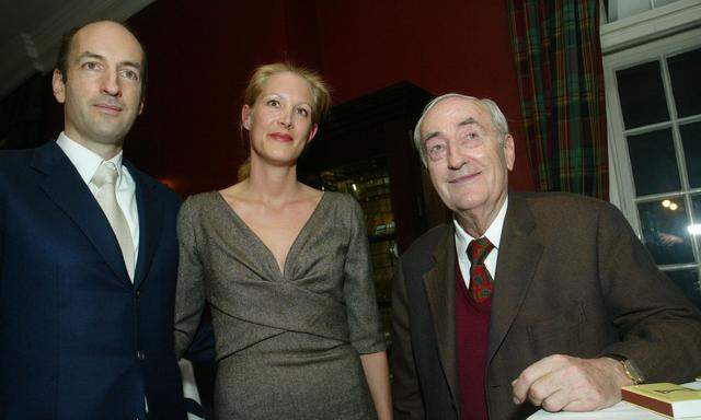 Blattmacher im Jahr 2006 (v. l.): Christoph Dichand mit seiner Frau Eva und Vater Hans.