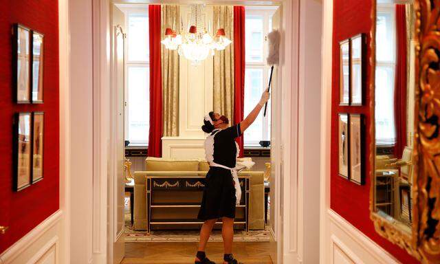 Vienna´s legendary five star Sacher hotel prepares for reopening