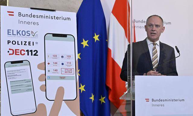 Innenminister Gerhard Karner (ÖVP) bei der App-Präsentation 