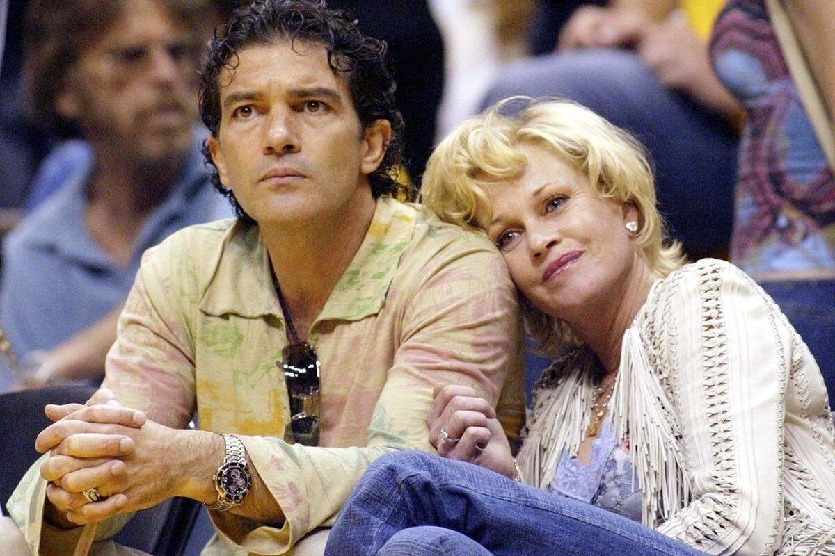 Ein alter Traumpaar versucht den Neuanfang. Melanie Griffith und Antonio Banderas (im Bild) ließen sich nach fast 20 Jahren Ehe scheiden. Sängerin Mariah Carey und der Moderator Nick Cannon leben seit 2014 auch wieder getrennt voneinander.