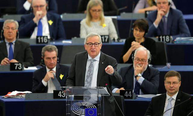 EU-Kommissionspräsident Jean-Claude Juncker verabschiedet sich vom EU-Parlament - seine Amtszeit endet bald.