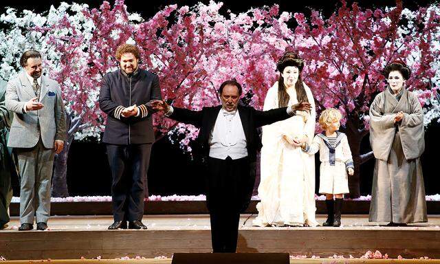 Director Chailly and the cast acknowledges the applause at the end of the Puccini´s Madama Butterfly, opening of the 2016-17 opera season at La Scala opera house in Milan