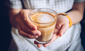 Die Lockdowns haben feste Rituale gefordert. Damit ist das Kaffeetrinken in den Mittelpunkt gerückt.