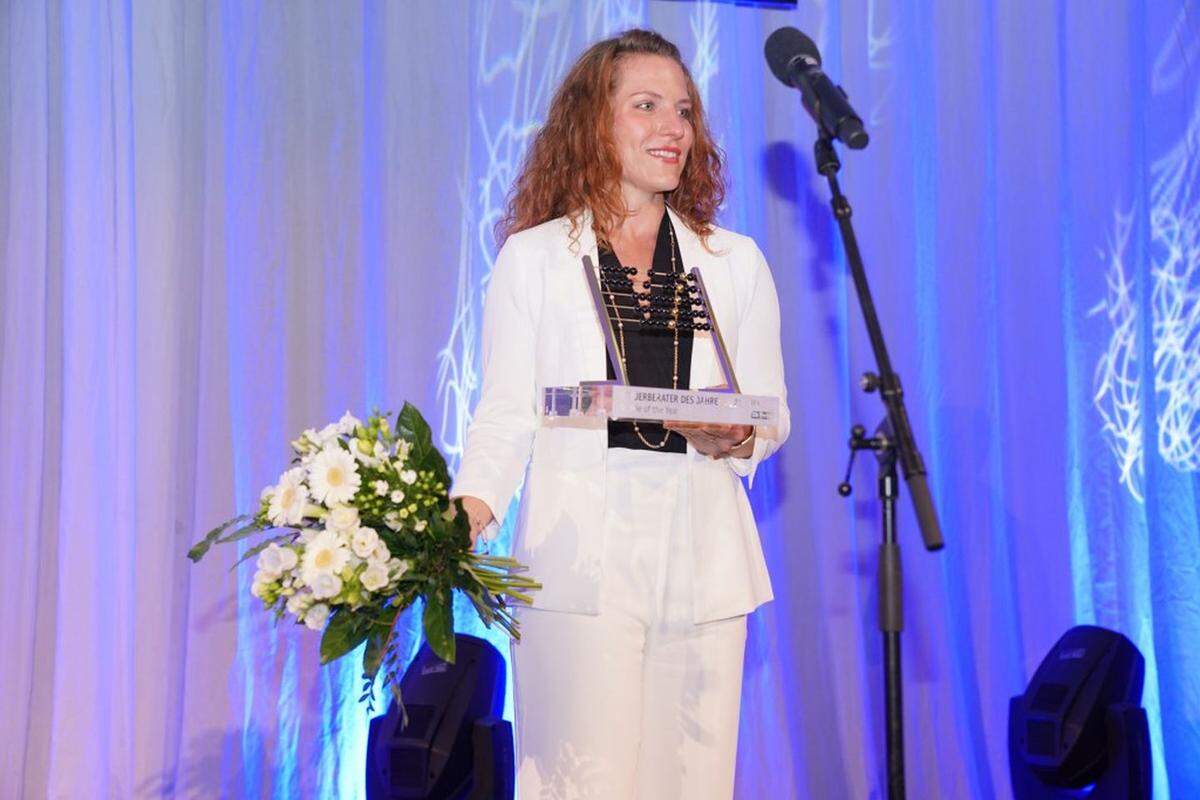 Zusätzlich wurde ein „Rookie of the Year“-Award für die beste Steuerberaterprüfung des Vorjah­res vergeben – an Iris Jasmin Kriczer, CONTAX Wirtschaftstreu­handgmbH.