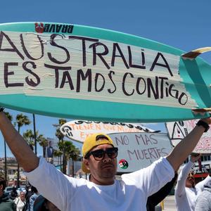 Die Surfercommunity in Ensenada trauert mit Australien nach dem Tod zweier australischer Brüder und ihres US-amerikanischen Freundes in Mexiko.