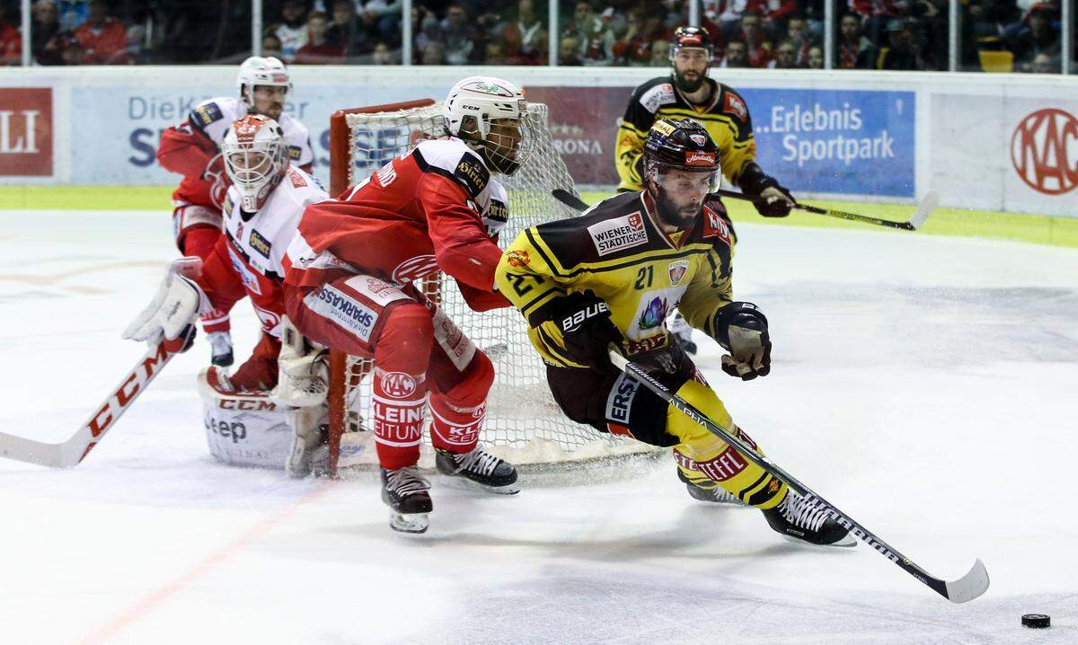 Mastermind des Wiener Erfolges ist Riley Holzapfel, seine Pässe und Tore helfen den Capitals