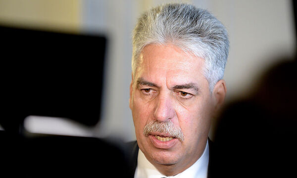 MINISTERRAT: SCHELLING