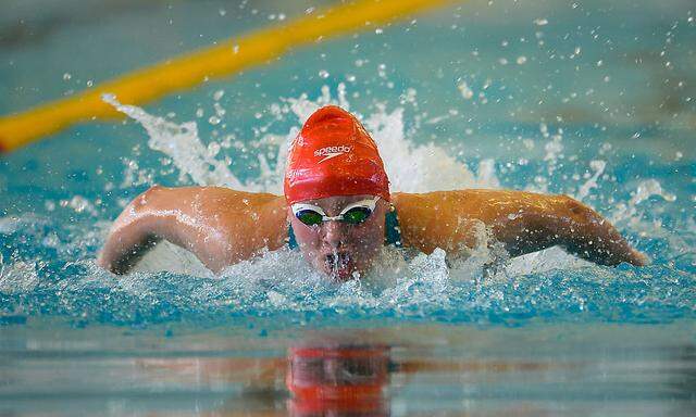 Symbolbild Schwimmen