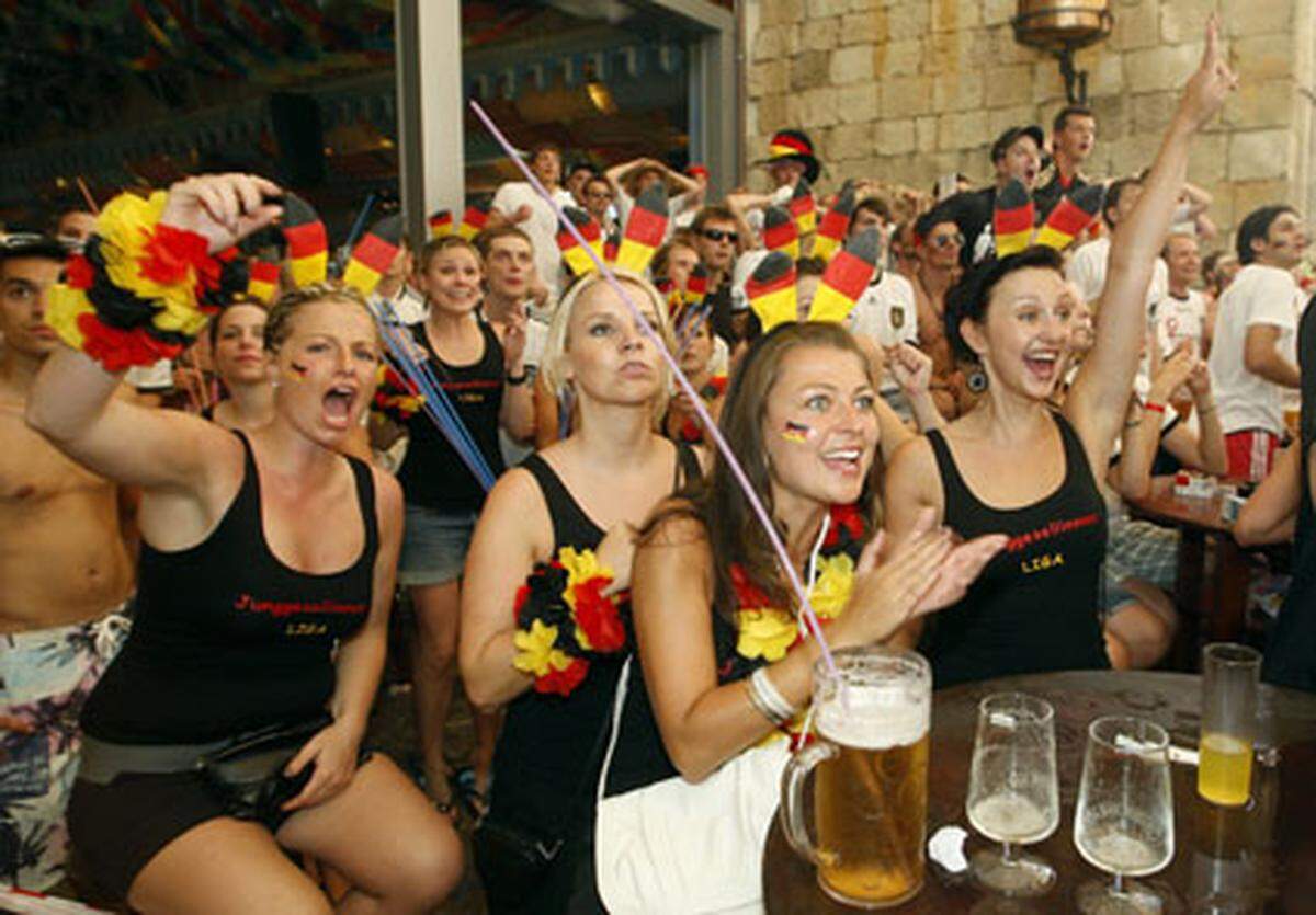 Beim Halbfinalisten aus Deutschland war die Freude da natürlich ungleich größer. Ob auf Mallorca, ...