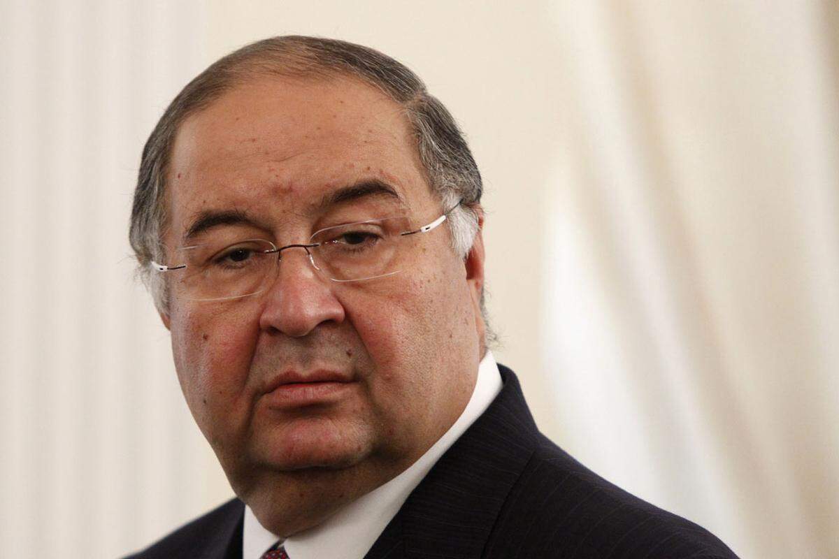 Alisher Usmanov ist Gründer der OAO Metalloinvest Holding. Der 60-Jährige verschaffte sich Verbindungen über seinen Posten bei Gazprom. Grundlage seines Reichtums bilden Metalle und Bergbau. Jetzt haben ihn seine Technologie-Investments zum reichsten Mann Russlands werden lassen.