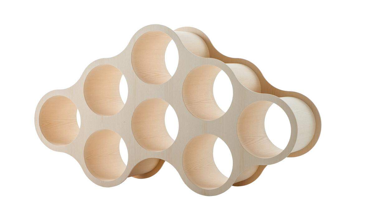 Cappellini. Eine neue Version des Erfolgsmodells „Wooden Cloud“, gestaltet von den Bouroullec-Brüdern, in weißem Polyethylen.
