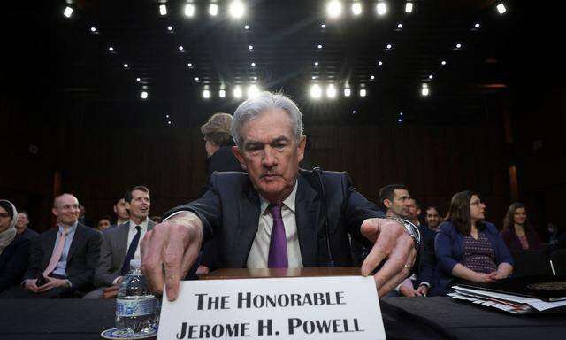 US-FEDERAL-RESERVE-CHAIR-JEROME-POWELL-TESTIFIES-BEFORE-THE-SENA