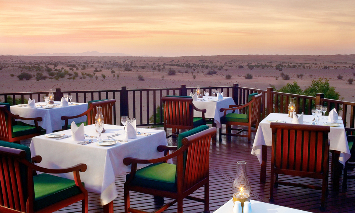 Weitläufig. Das Al Maha Desert Resort, eine knappe Autostunde von Dubai entfernt, bietet Ausblicke in die Wüste. Samt Tiergarantie. 