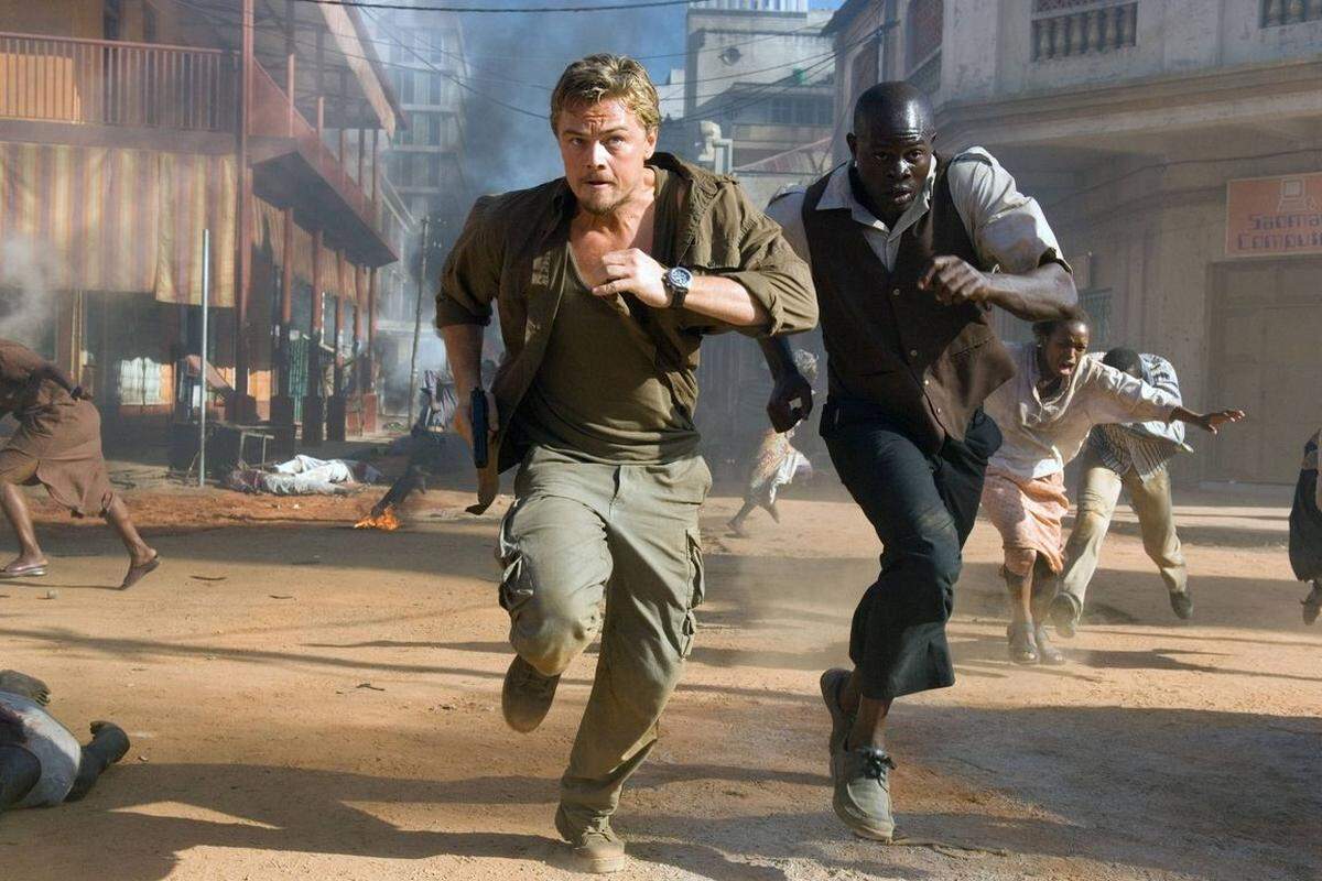 Schon wieder nichts. Den Traum vom Oscar konnte sich DiCaprio auch mit dem Film über den Bürgerkrieg in Sierra Leone nicht erfüllen. Der Abenteuer-Thriller war an den Kinokassen aber ähnlich erfolgreich wie "The Departed". Auch bei seiner dritten Nominierung bekam er keine Trophäe.