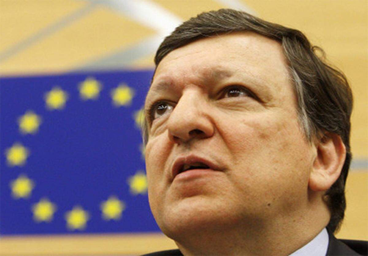 Was für Ferrero-Waldner gesprochen hätte: Kommissionspräsident José Manuel Barroso: hatte zuletzt erklärt, er wolle eine EU-Kommission haben, "in der es eine Balance zwischen Frauen und Männern gibt. Ich will eine beachtliche Anzahl an Frauen in der Kommission", sagte er. Aus Österreich kann er jetzt mit keiner Frau mehr rechnen.