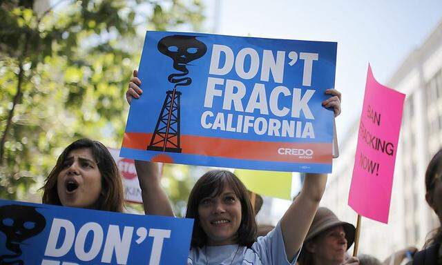 People protest against fracking in California