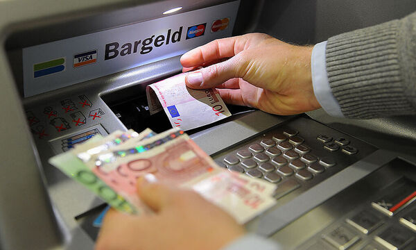 THEMENBILD: BARGELD/SPAREN/ANLAGE