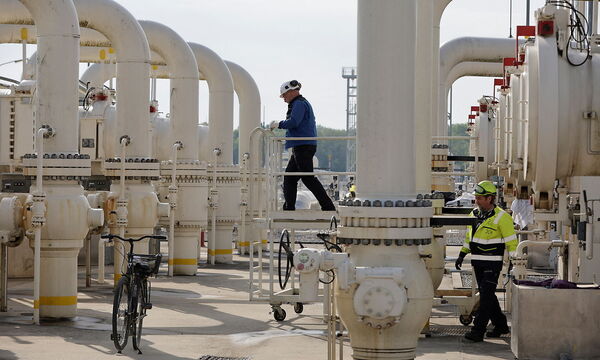 Workers are seen at Trans-Austria Gasleitung in Baumgarten