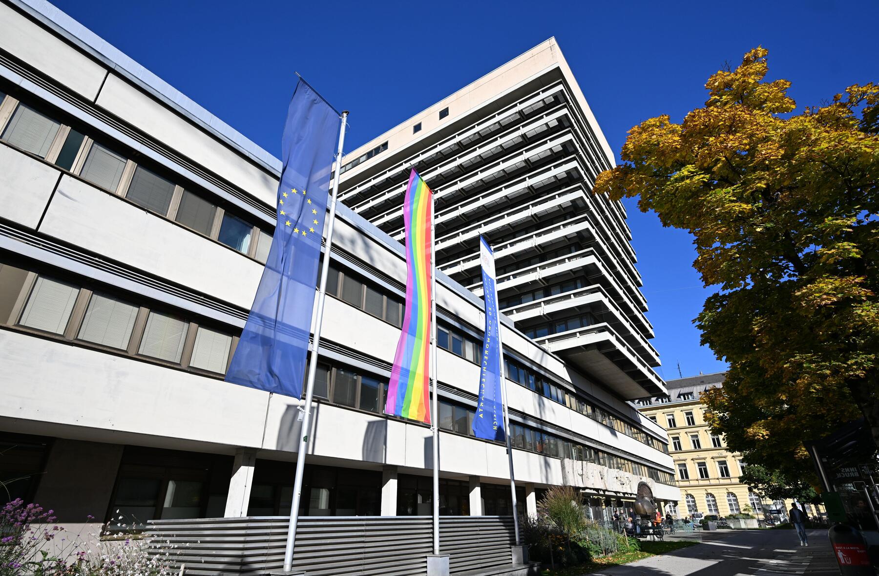 Brand von Innsbrucker Gasthaus: Pächter und „Helfer“ bekennen sich „absolut schuldig“