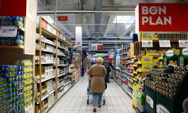 Die steigenden Preise für Markenartikel verändern das Kaufverhalten der französischen Verbraucher.