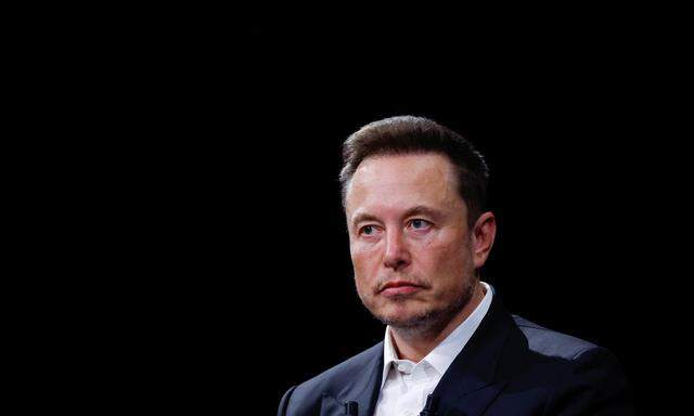 Elon Musk hat Spekulationen über einen möglichen Rückzug seines Kurznachrichtendienstes X aus Europa zurückgewiesen.
