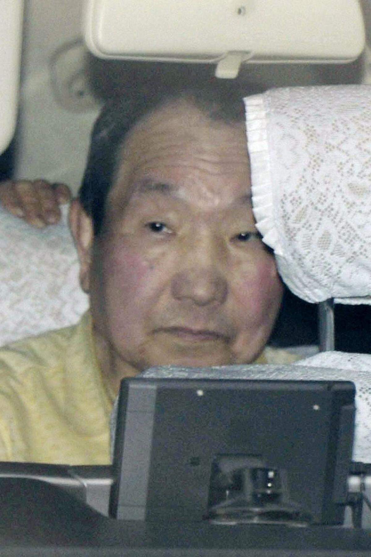 Mit acht Hinrichtungen ist die Anzahl der Hinrichtungen 2013 im Vergleich zum Vorjahr um fünf Fälle gestiegen. Am 27. März hat ein Gericht die Todesstrafe gegen den 78-jährigen Iwao Hakamada ausgesetzt und ein neues Verfahren angeordnet. Er wartete über 30 Jahre wegen Mordes auf die Vollstreckung der Strafe.