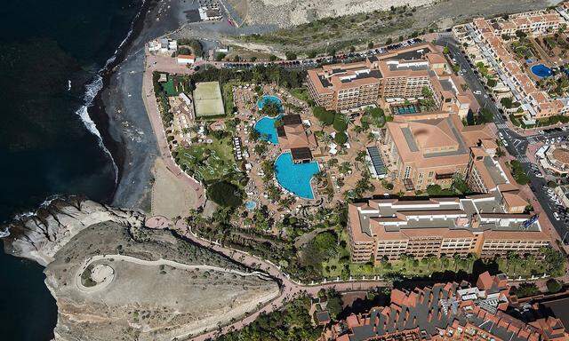 Das betroffene Hotel H10Costa Adeje Palace in der Ferienregion Playa de La Esmeralde auf Teneriffa.